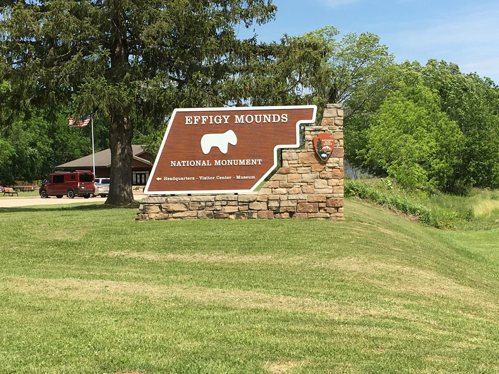 Effigy Mounds National Monument
